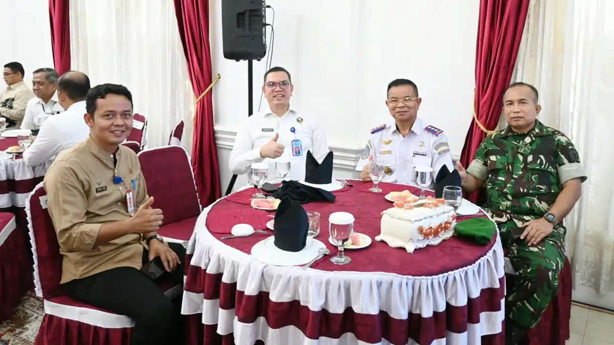 Pisah Sambut Kepala TVRI Sumbar, Erwin Gantikan Tubagus 2 pisah sambut kepala tvri sumbar erwin gantikan 1