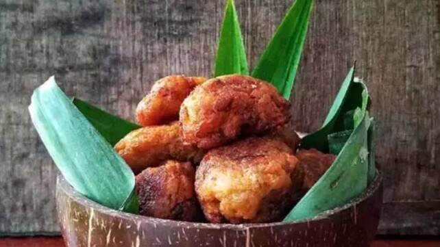 dodok pisang dodok pisang