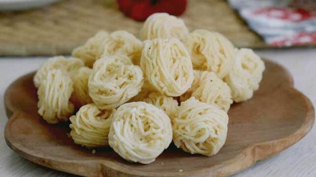 kue dakak dakak kue dakak dakak