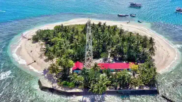 Gambar yang memberikan wawasan unik tentang pemberitaan Pulau Kasiak.