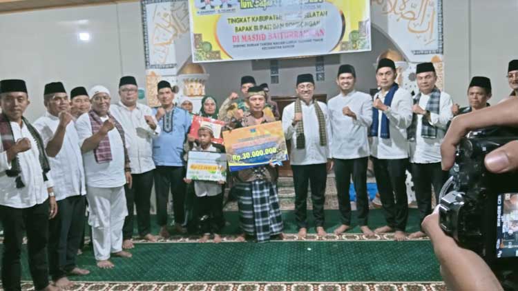 Potret situasi terkini seputar Jangan Salahkan Pemerintah,khairunas,bupati solok selatan yang menarik perhatian publik.