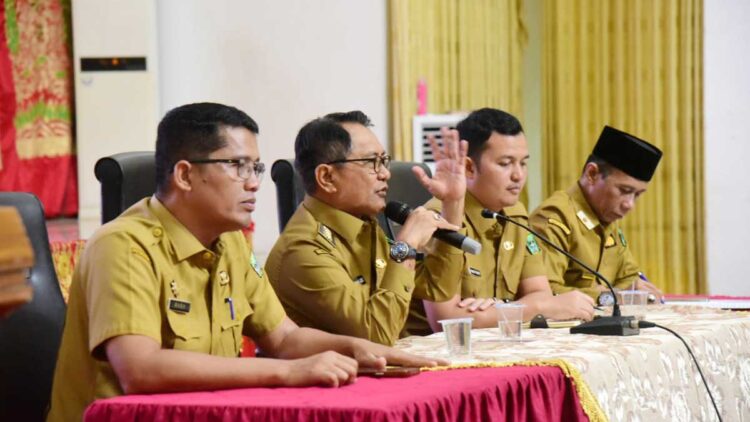 Cuplikan momen kritis dalam perkembangan berita tentang Disiplin ASN Padang Pariaman,JKA,John Kenedy Azis.