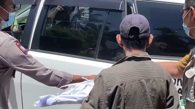 Analisis terbaru tentang Bayi di Padang Pariaman,bayi yang dikubur di Korong Padang Bintungan,bayi yang dikubur di Nagari Kuranji Hilia dalam dunia berita.