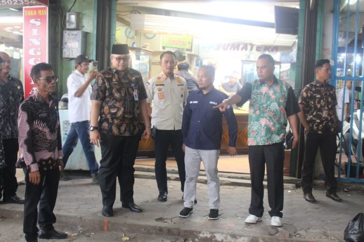 Berita eksklusif tentang Padang dan perkembangannya saat ini.