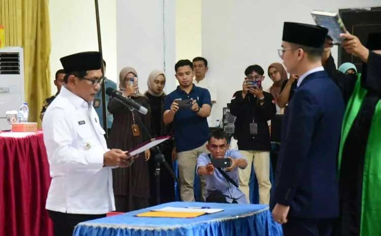 Laporan terbaru: bagaimana isu Direktur Perumda Air Minum Tirta Anai 2025-2030,Aznil Mardin berkembang di media?