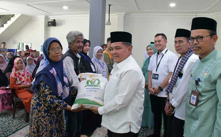 Berita terkini seputar Bantuan Pangan di Agam 2025, penyaluran CBP di Agam 2025 dan relevansinya saat ini.