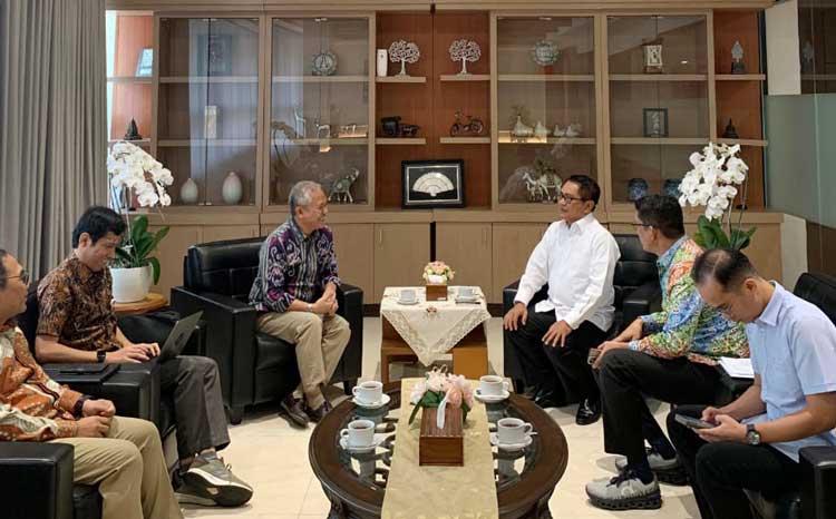 Gambar eksklusif yang memperlihatkan kejadian penting terkait Alokasi Dana Transfer Daerah 2026, evaluasi alokasi fiskal, Dana Alokasi Umum.