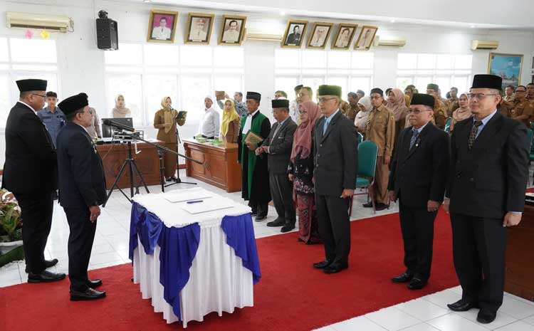 Infografis yang memberikan ringkasan fakta utama tentang Pelantikan Sekda Tanah Datar,Abdurrahman Hadi.