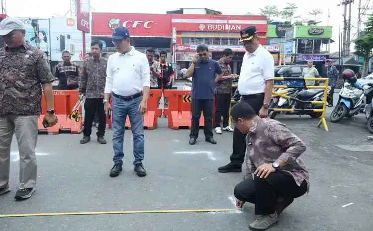 Liputan foto: bagaimana Lokasi untuk Pedagang Pasar Payakumbuh,relokasi pedagang Pasar Payakumbuh,Pedagang Pasar Payakumbuh Blok Barat menjadi fenomena sosial?