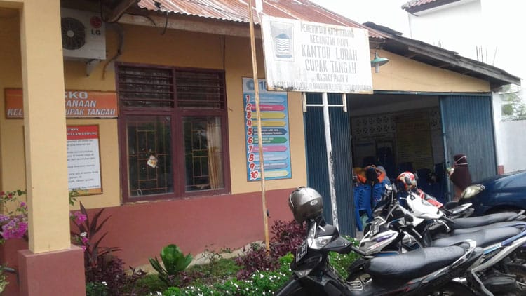 Gambar investigasi yang memberikan bukti baru terkait Profil Kelurahan Cupak Tangah, RW dan RT di Kelurahan Cupak Tangah, Jumlah Penduduk Kelurahan Cupak Tangah.
