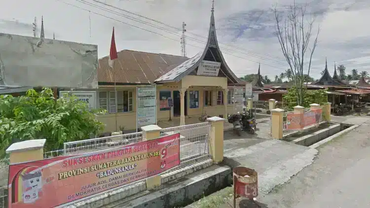 Ilustrasi menarik yang menggambarkan Profil Nagari Tiku Selatan,jorong di Nagari Tiku Selatan,jumlah penduduk Nagari Tiku Selatan dengan jelas.