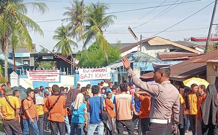 Bagaimana PT Bumi Sarimas Indonesia,BSI,pemilik perusahaan Bumi Sarimas menjadi pusat perhatian dalam pemberitaan hari ini?