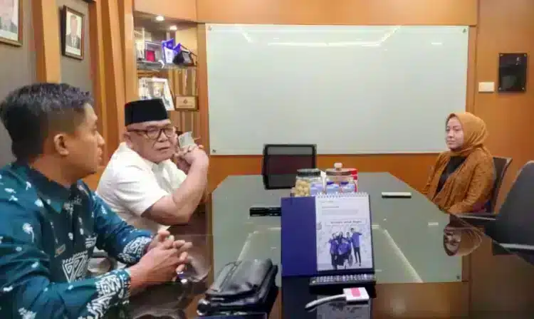 Visualisasi yang mendukung laporan investigatif mengenai Perjuangkan nasib, honorer  di Pasaman Barat, honorer di Pasbar, Pemkab Pasaman Barat.