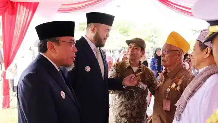 Ilustrasi berita eksklusif yang menyoroti Peringatan Hari Pahlawan.