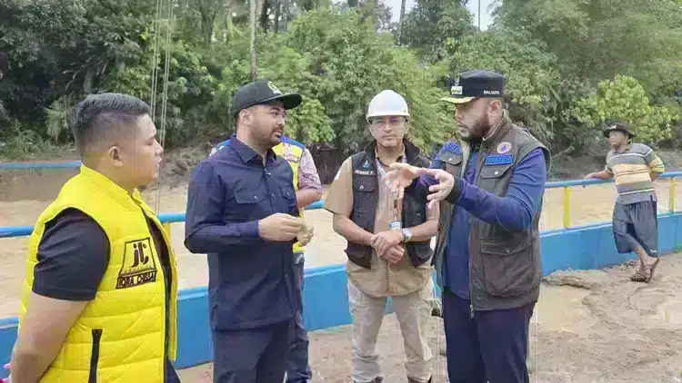 Potret kontroversi terbaru yang melibatkan Krisis air bersih di Padang,Perumda Air Minum Kota Padang,Perumda AM Padang.