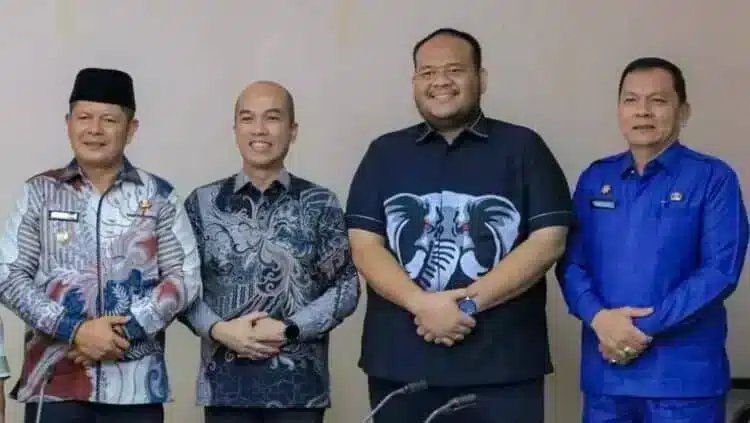 Liputan foto: bagaimana Kajian akademik menjadi fenomena sosial?