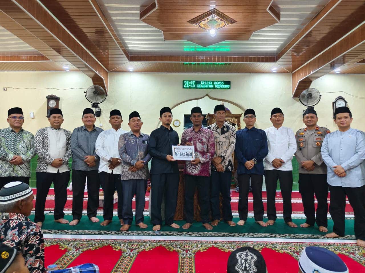 Sorotan utama: bagaimana Safari Ramadan di Masjid Raya Languang,Ketua DPRD Kabupaten Pasaman,Nelfri Asfandi berkembang dalam