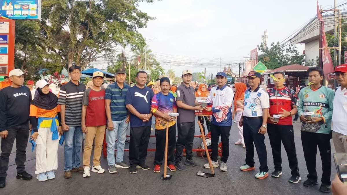 Gambar dokumentasi dari konferensi pers terkait Upaya teknis pencegahan banjir.