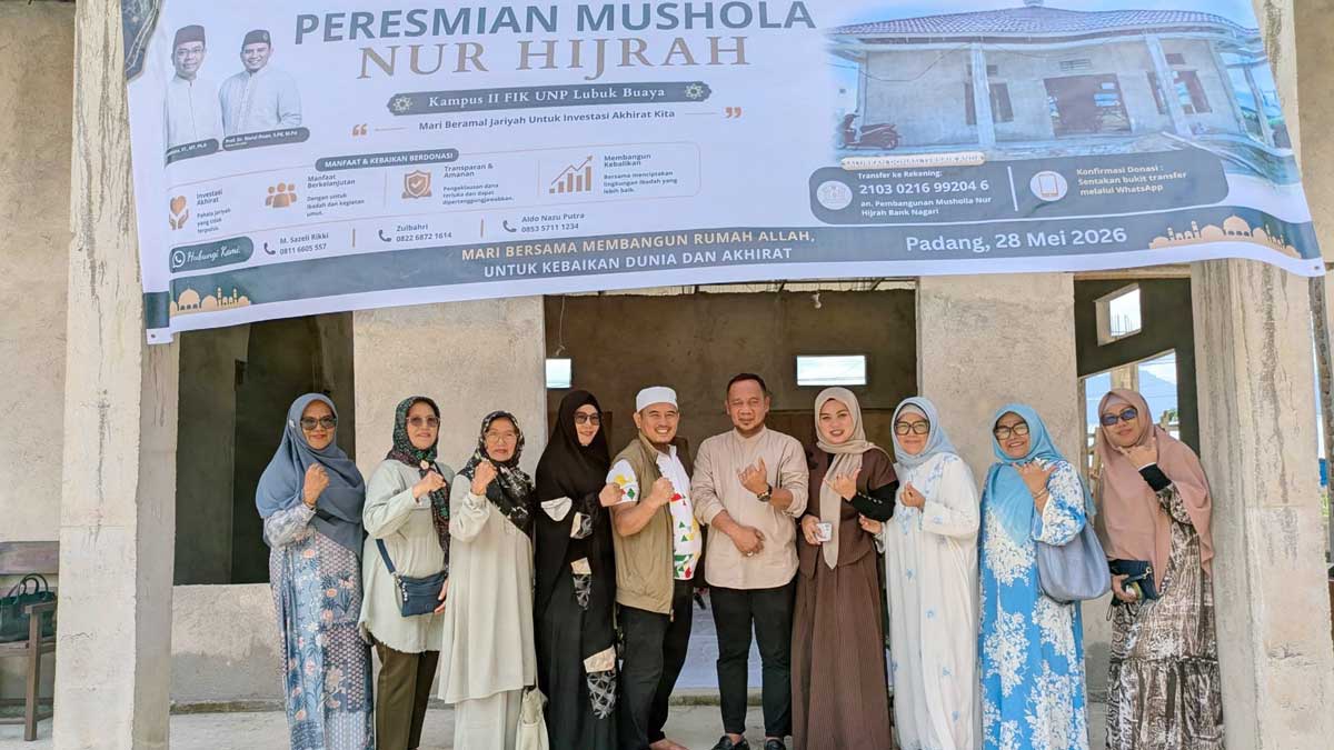 Gambar yang menangkap detail penting dari Mushala Nur Hijrah.