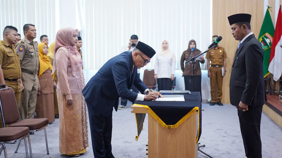 Polemik terbaru: bagaimana Sekda Kabupaten Solok memengaruhi kebijakan pemerintah?