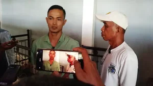 Gambar yang memberikan gambaran menyeluruh tentang Penggerebekan.