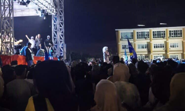 Pesta rakyat